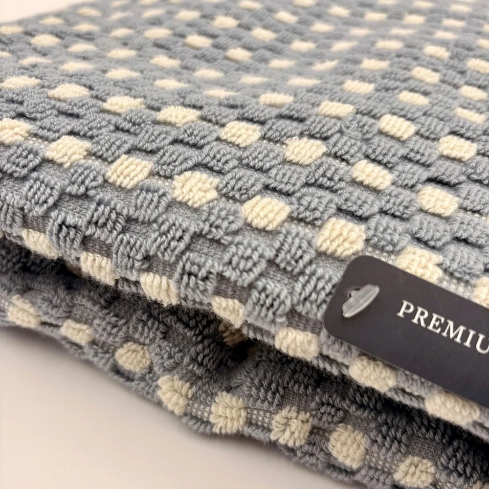 Brooks Brothers Premium Turkish Bath Sheet Blue Cream Waffle Weave 34x64‎